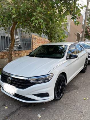 VOLKSWAGEN JETTA 1.4 250 TSI TOTAL FLEX COMFORTLINE TIPTRONIC VOLKSWAGEN JETTA 1.4 250 TSI TOTAL FLEX COMFORTLINE TIPTRONIC
